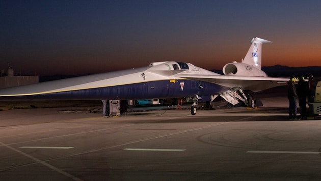 Am 12. März wurde ein Triebwerkslauf des leisen Überschallflugzeugs X-59 (Bild) durchgeführt.