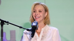 Lisa Kudrow hat sich mit 60 zum ersten und letzten Mal mit Botox behandeln lassen. „Seltsame“ ...