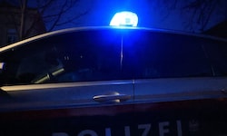 Eine Polizeistreife bemerkte den Unfall (Symbolbild).