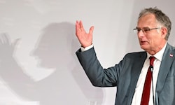 Finanzminister Markus Marterbauer sieht seinen Konsolidierungskurs bestätigt.