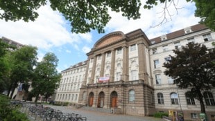 28.000 Studenten zählt allein die Leopold-Franzens-Uni, davon hat die Mehrheit kein ...
