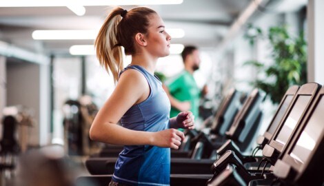 Das Ausbleiben der Menstruation trifft vor allem junge Frauen, die intensiven Ausdauersport ...