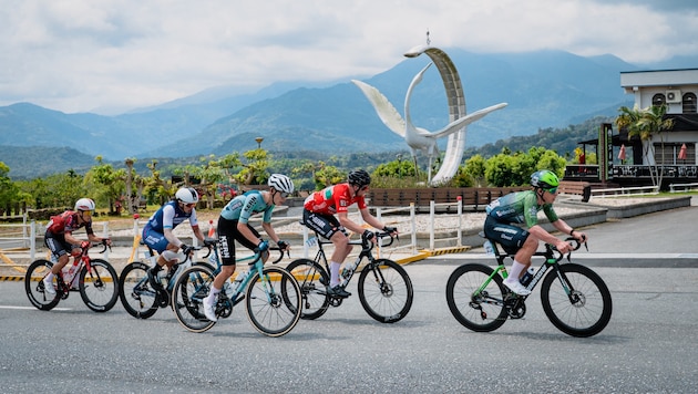 Josef Dirnbauer (r.) fährt seit heuer für Hrinkow Advarics.