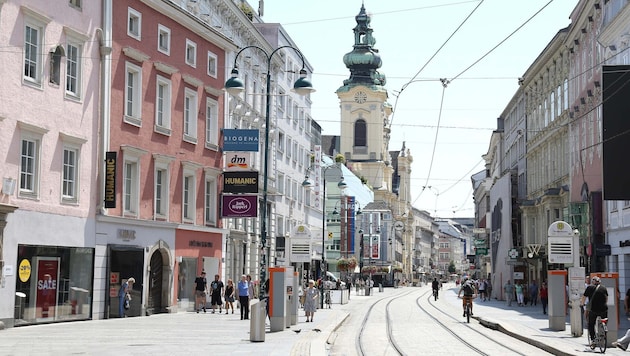Die Landstraße bleibt laut Report ein stabiler und gefragter Handelsstandort.