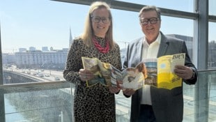 Linz Tourismus-Geschäftsführerin Marie-Louise Schnurpfeil und Aufsichtsrats-Boss Dieter ...