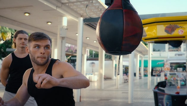 Im Doku-Film „Louis Theroux: Inside the Manosphere“ geht es bei den Influencern permanent ums ...