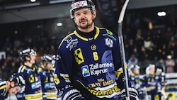 Dienstag Papa, Donnerstag Halbfinalist: Eisbären-Stürmer Alexander Lahoda.