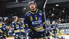Dienstag Papa, Donnerstag Halbfinalist: Eisbären-Stürmer Alexander Lahoda.