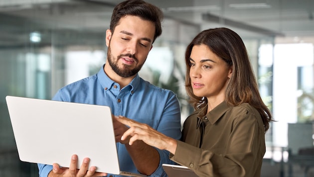 Der Großteil ist der Ansicht, dass Medien wirtschaftlich unabhängig von Regierenden sein ...