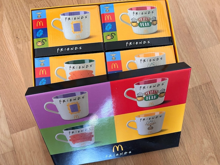 Die gesamte Sammlung der Mc Donalds Friends Collection wird auf Verkaufsplattformen teilweise ...