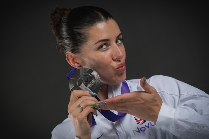 Cambridge-Absolventin und WM-Medaillengewinnerin