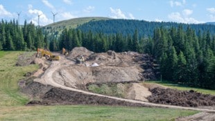 Aufnahme vom Herbst 2025: Die Bauarbeiten laufen auf Hochtouren.