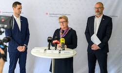 Ermittler Simon Kreutzer, Staatsanwältin Ulrike Breiteneder, Landespolizeichef Andreas Pilsl.