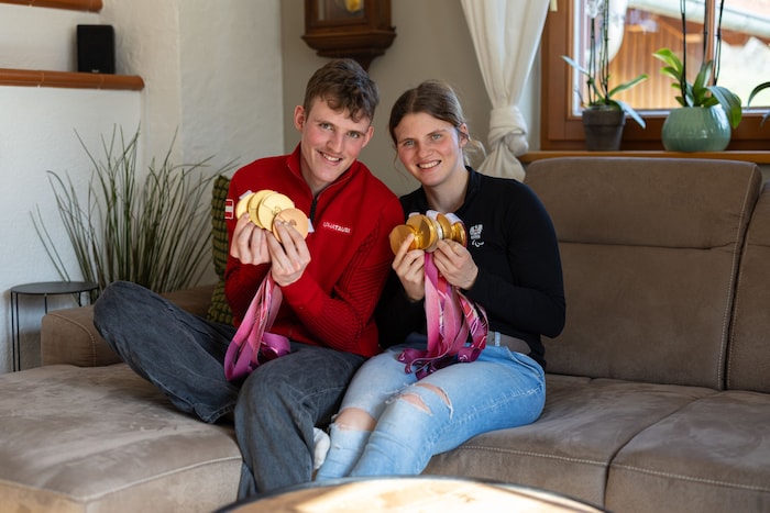 Die sehbehinderten Ski-Geschwister Veronika (4 x Gold, 1 x Silber) und Johannes Aigner (3 x ...