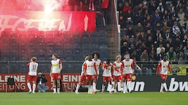 Red Bull Salzburg nahm auch Dank des Tores von Yorbe Vertessen einen Punkt aus Graz mit. 
