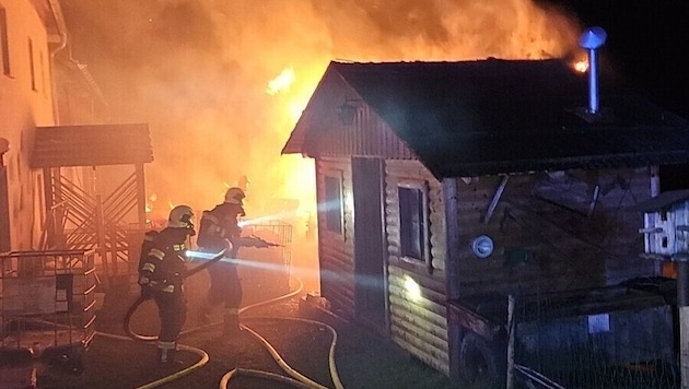 Neun Feuerwehren standen im Einsatz.