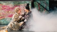 Biedermeierspaß am Schauspielhaus mit Karola Niederhuber und Annette Holzmann