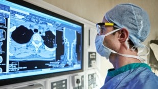 Erste Studien haben gezeigt, dass der Antikörper Krebszellen sichtbar macht (Symbolbild).