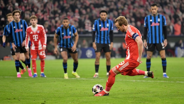 Anglo-Bayer Harry Kane traf doppelt gegen Atalanta Bergamo.