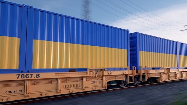 In der Ukraine hat sich bei der Räumung nach einem Drohnenangriff ein tödlicher Unfall ereignet ...