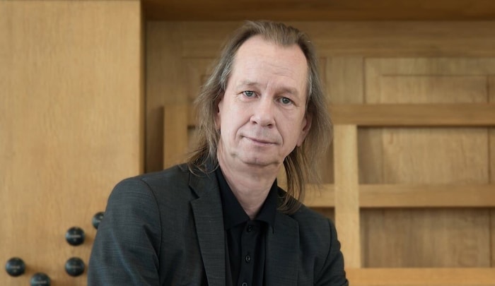 Michael Floredo, ein Meister der Komposition.