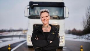 ÖAMTC/Sebastian Weissinger „Trucker Babe“ Patrizia Altmann kann ihr Leben auf der Straße nicht loslassen. Mittlerweile ...