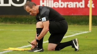 Alleinunterhalter in Itzling: Referee Bernhard Frauenschuh