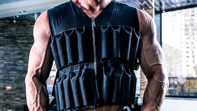 So eine ähnliche Weste (Symbolbild) trug der „Terrorverdächtige“.