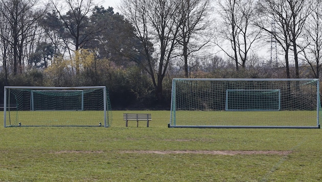 Auf dem Platz des FSV Erlangen-Bruck starb am Wochenende ein siebenjähriger Bub.