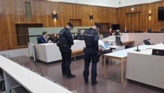 Der 53-Jährige beteuerte, dass er seinen Schwager trotz der zwei Schüsse auf ihn niemals töten ...