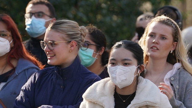 Nach dem Meningitis-Ausbruch in Südengland gibt es noch 20 bestätigte Infektionen und neun ...