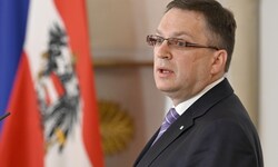 August Wöginger legt seine Funktion als Landesparteiobmannstellvertreter zurück.