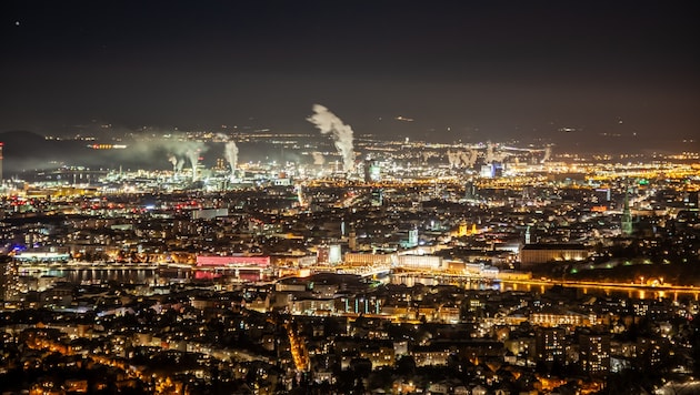 15.000 an die Fernwärme angeschlossene Wohnungen sollen durch den Wärme-Wandler in Linz ...