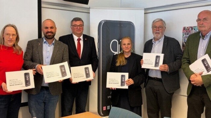 Katharina Scherke, Joe Niedermayer, Jörg Leichtfried, Daniela Grabovac, Helmut Konrad, Anton ...