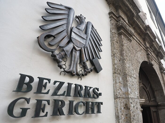 Auch vor dem Bezirksgericht traf man sich bereits (Symbolbild).