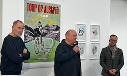 Günther „Peng“ Mayer, Herman Seidl und Bürgermeister Bernhard Auinger (v. li.).