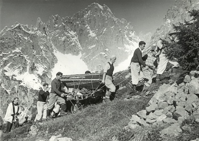 Als Gründungsmitglied Michael Wieser – „Koasa-Much“ – 1952 starb, wurde er in einem Felsengrab ...