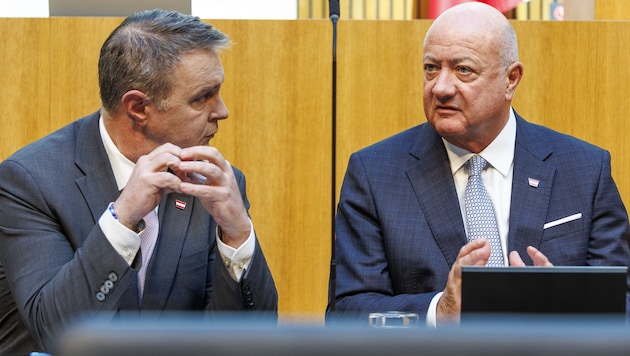 Im Parlament wurde vor und hinter den Kulissen hitzig diskutiert.