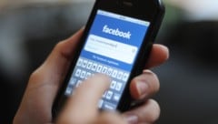Drum prüfe, wer tippt und liked – immer mehr Facebooknachrichten beschäftigen die Justiz.