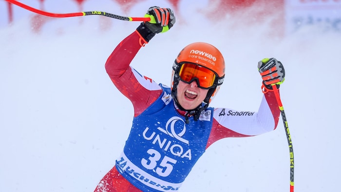 Leonie Zegg jubelte bei ihrem Weltcupdebüt in Zauchensee über ihren ersten Punkt.