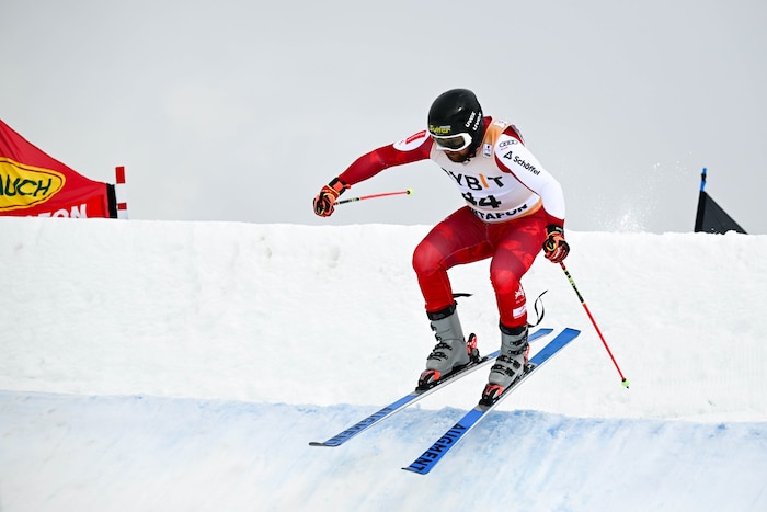 Claudio Andreatta hat in seiner Comebacksaison nach Kreuzbandriss zu kämpfen.