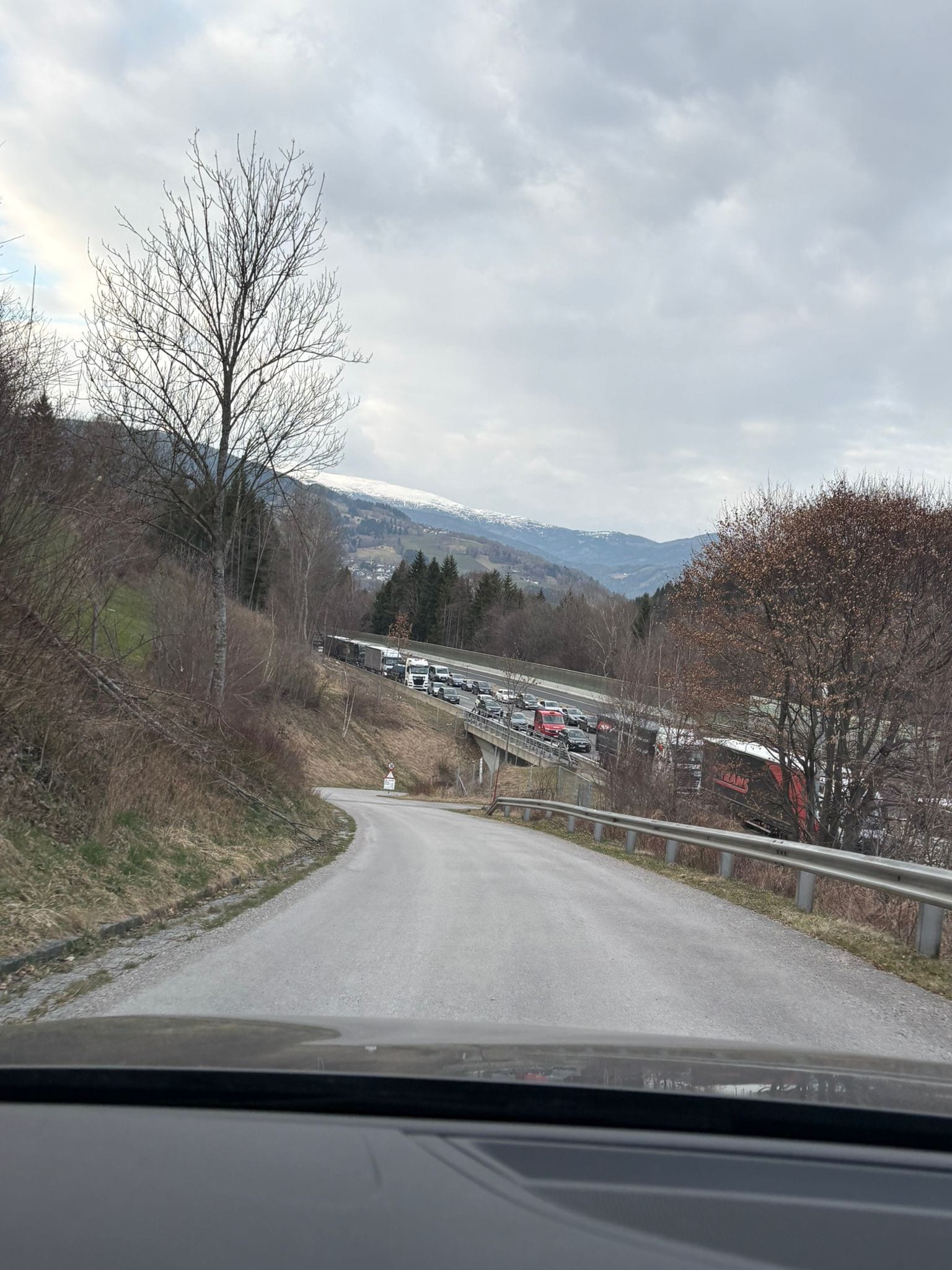 Stau auf der Tauernautobahn...