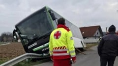 Bei diesem Ausritt eines Linienbusses nahe Stainz wurde zum Glück niemand verletzt.