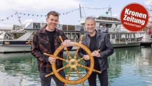 Gemeinsam am Ostbucht-Steuer: Nockis-Star Gottfried Würcher und Mister Matakustix Matthias ...