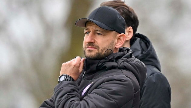 Austrias Coach Stephan Helm.