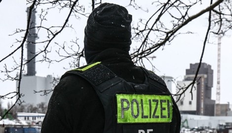 Der mutmaßliche Spion wurde am Dienstag in Berlin von Beamten des Bundeskriminalamts ...
