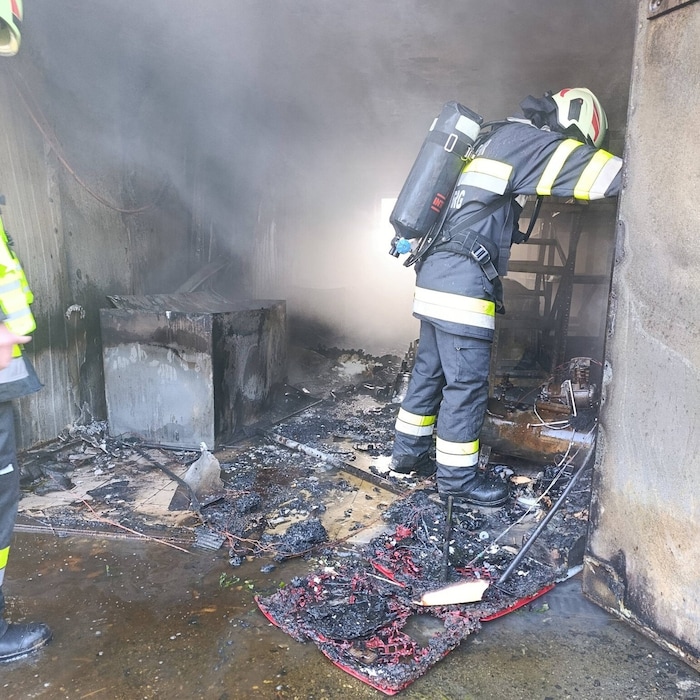 Die Höhe des entstandenen Schadens ist noch nicht bekannt.