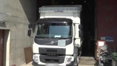 Am CERN in Genf ist einem Forschungsteam der erste weltweite Lkw-Transport von Antimaterie ...