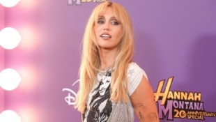 Zum 20. Jubiläum von „Hannah Montana“ überraschte Miley Cyrus ihre Fans mit einer Spezialfolge.