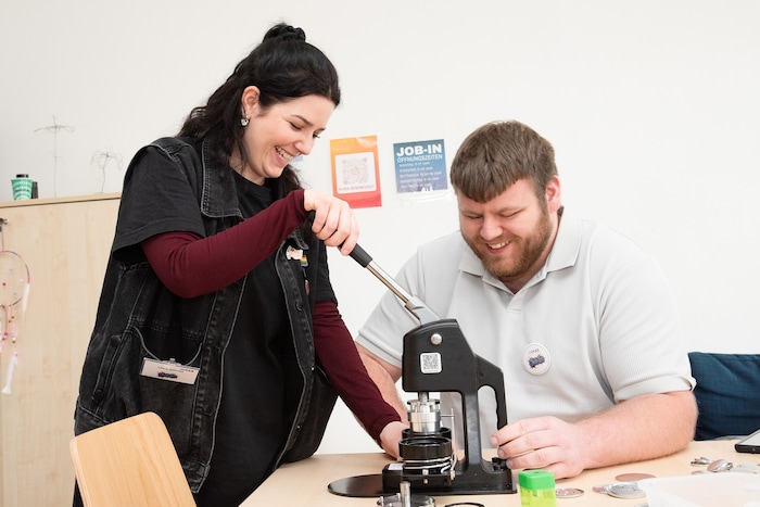 Auch kreative Arbeiten stehen regelmäßig am Programm.